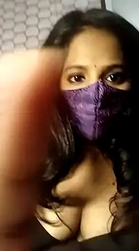 Snapshot of Shivani_Tivari chatting on 02.22.25 Shivani Tivari online show from 02.22.25