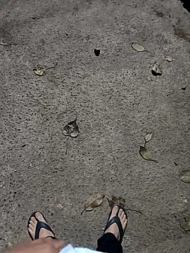 Snapshot of faaseel chatting on 02.23.25 faaseel online show from 02.23.25