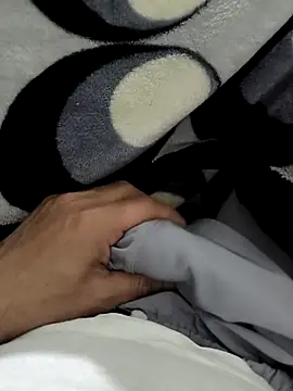 Snapshot of faaseel chatting on 02.26.25 faaseel online show from 02.26.25