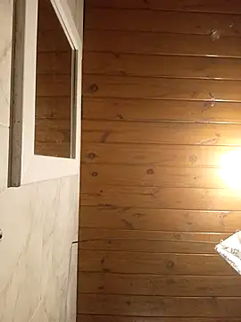 Snapshot of FlacoDani chatting on 09.10.25 FlacoDani online show from 09.10.25