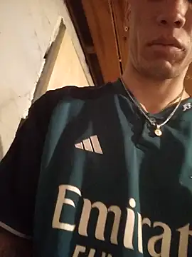 Snapshot of FlacoDani chatting on 09.11.25 FlacoDani online show from 09.11.25