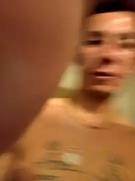 Snapshot of FlacoDani chatting on 10.18.25 FlacoDani online show from 10.18.25