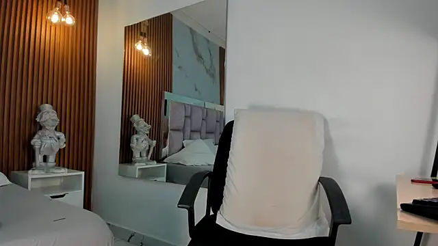 Snapshot of _Brihan chatting on 01.07.25  Brihan online show from 01.07.25