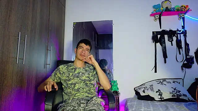 Nymphobuddies online show from 01.20.25