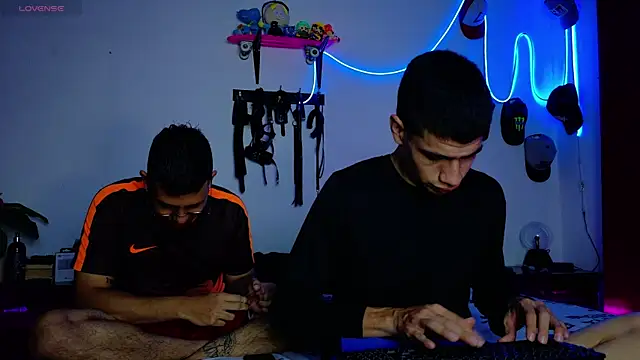 Nymphobuddies online show from 02.11.25