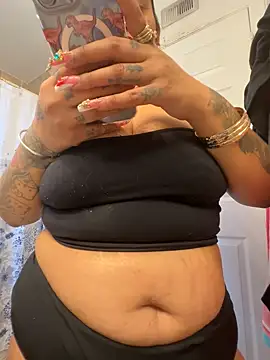 Snapshot of shyfr34k chatting on 12.26.24 shyfr34k online show from 12.26.24