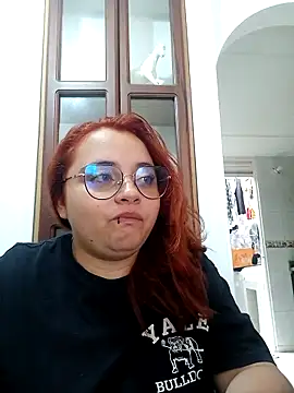 Snapshot of CURVY-HORNY chatting on 09.23.25 CURVY-HORNY online show from 09.23.25