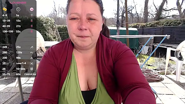 Snapshot of KasiaPrivat chatting on 03.16.25 KasiaPrivat online show from 03.16.25