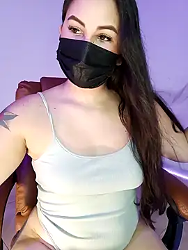 Snapshot of Aiunii1 chatting on 01.15.25 Aiunii1 online show from 01.15.25