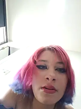 Snapshot of LadyhNigth chatting on 10.21.25 LadyhNigth online show from 10.21.25