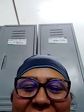 Snapshot of Darly_Gomez chatting on 01.11.25 Darly Gomez online show from 01.11.25