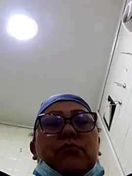 Snapshot of Darly_Gomez chatting on 01.22.25 Darly Gomez online show from 01.22.25