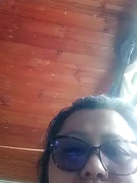 Snapshot of Darly_Gomez chatting on 03.22.25 Darly Gomez online show from 03.22.25