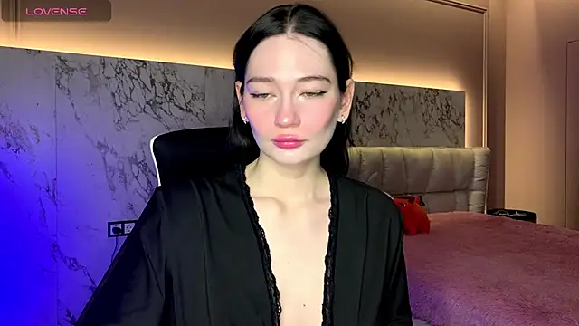 Snapshot of Misty_Rose chatting on 01.03.25 Misty Rose online show from 01.03.25