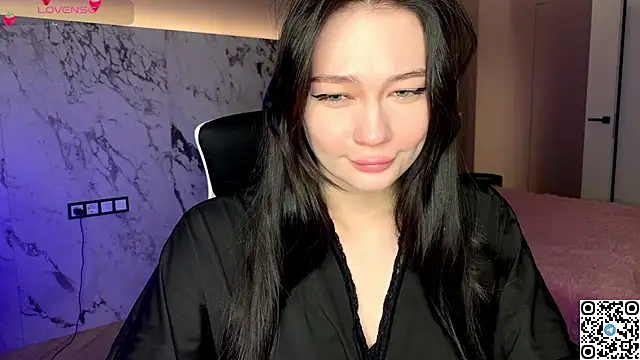 Snapshot of Misty_Rose chatting on 01.06.25 Misty Rose online show from 01.06.25