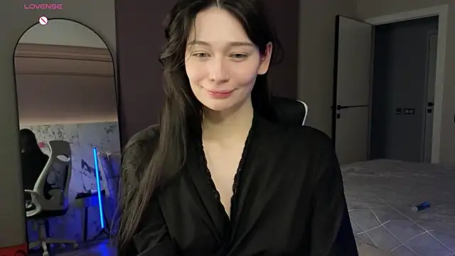 Snapshot of Misty_Rose chatting on 02.11.25 Misty Rose online show from 02.11.25
