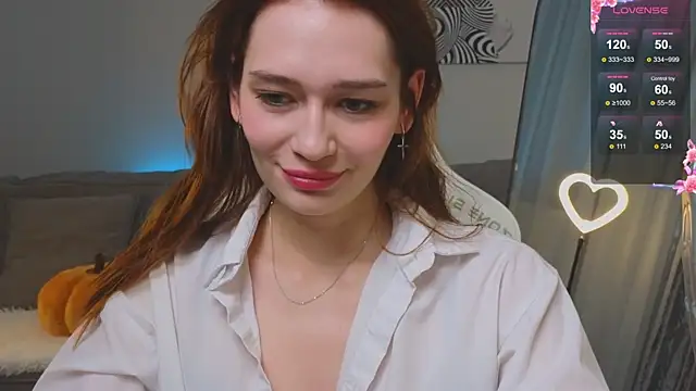Snapshot of Misty_Rose chatting on 10.02.25 Misty Rose online show from 10.02.25