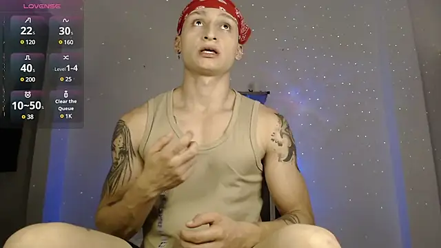 Snapshot of arthurphoenix_ chatting on 12.30.24 arthurphoenix online show from 12.30.24