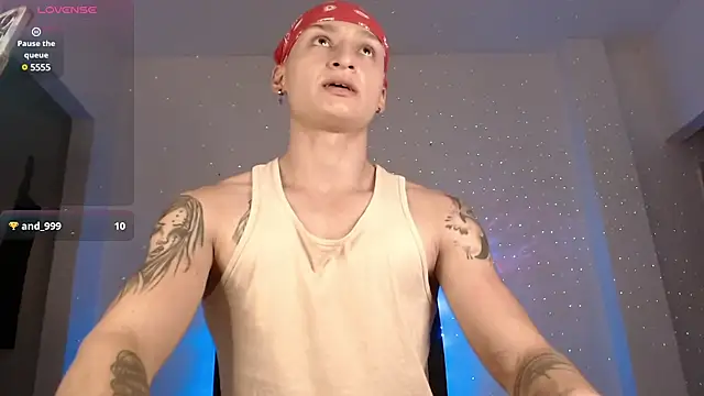 Snapshot of arthurphoenix_ chatting on 01.04.25 arthurphoenix online show from 01.04.25