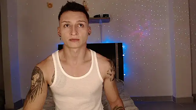 Snapshot of arthurphoenix_ chatting on 01.17.25 arthurphoenix online show from 01.17.25