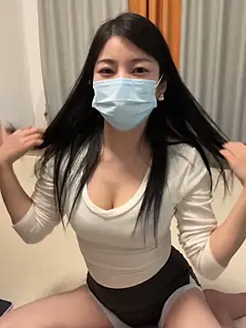 Snapshot of lululu-sweet chatting on 01.03.25 lululu-sweet online show from 01.03.25