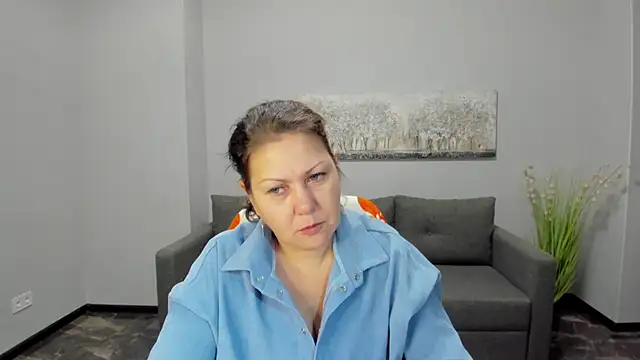 Snapshot of Milana_Blake chatting on 12.11.24 Milana Blake online show from 12.11.24