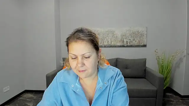 Snapshot of Milana_Blake chatting on 12.11.24 Milana Blake online show from 12.11.24