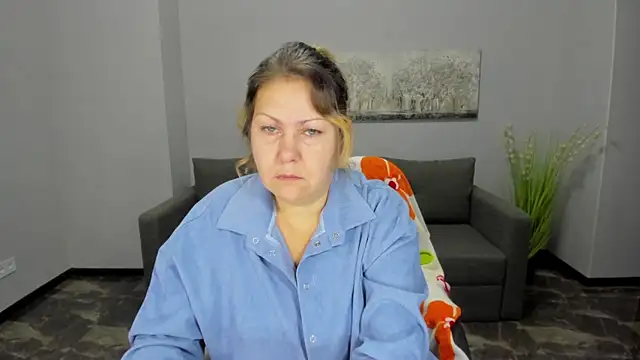 Snapshot of Milana_Blake chatting on 12.12.24 Milana Blake online show from 12.12.24