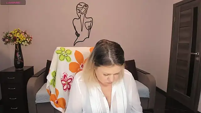 Snapshot of Milana_Blake chatting on 01.09.25 Milana Blake online show from 01.09.25
