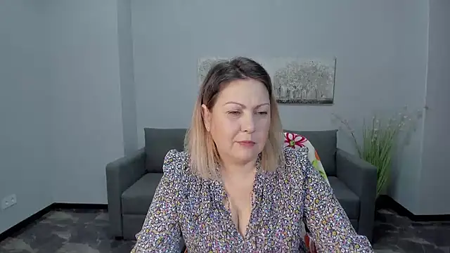 Snapshot of Milana_Blake chatting on 01.27.25 Milana Blake online show from 01.27.25
