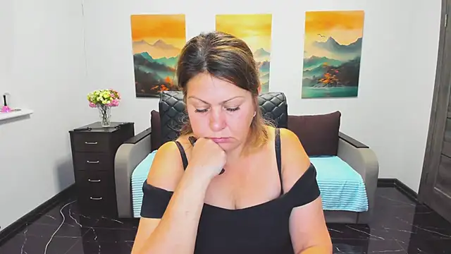 Snapshot of Milana_Blake chatting on 09.18.25 Milana Blake online show from 09.18.25