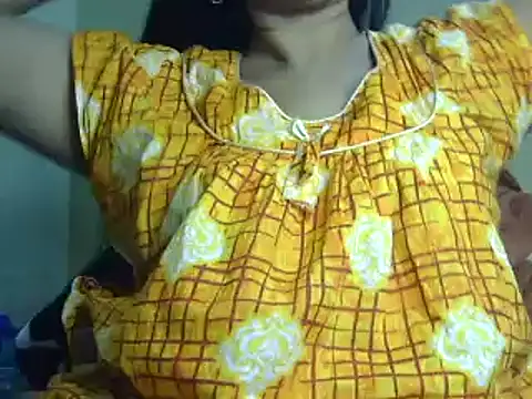 Snapshot of Suhana-sapna chatting on 01.28.25 Suhana-sapna online show from 01.28.25