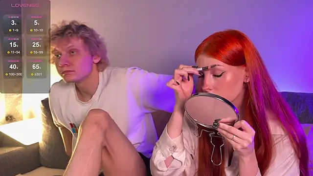 Snapshot of eternal_dream_ chatting on 09.27.25 eternal dream online show from 09.27.25