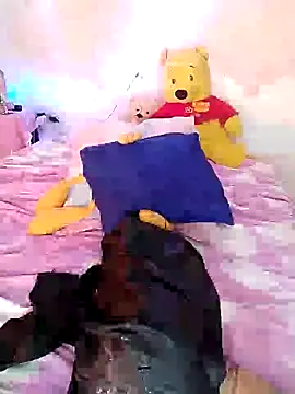 Snapshot of Sweety-Cat chatting on 01.05.25 Sweety-Cat online show from 01.05.25