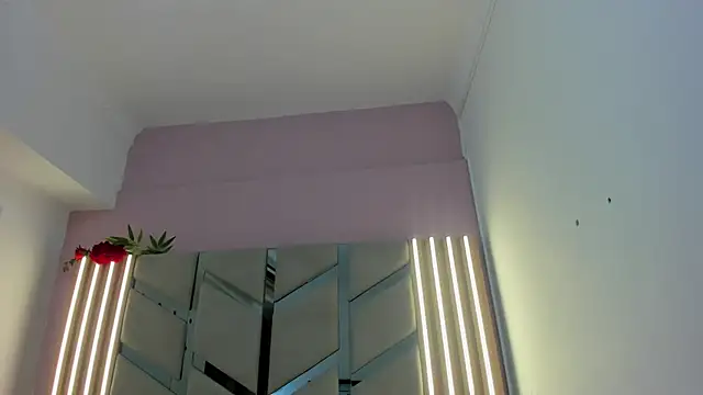victoriamoon-01 online show from 10.01.25