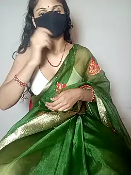 Snapshot of Cute-Aadhvita chatting on 01.08.25 Cute-Aadhvita online show from 01.08.25