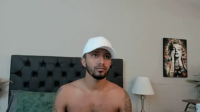 Snapshot of Robin_Rief chatting on 09.20.25 Robin Rief online show from 09.20.25