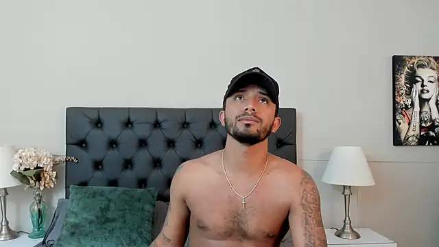 Robin Rief online show from 09.24.25