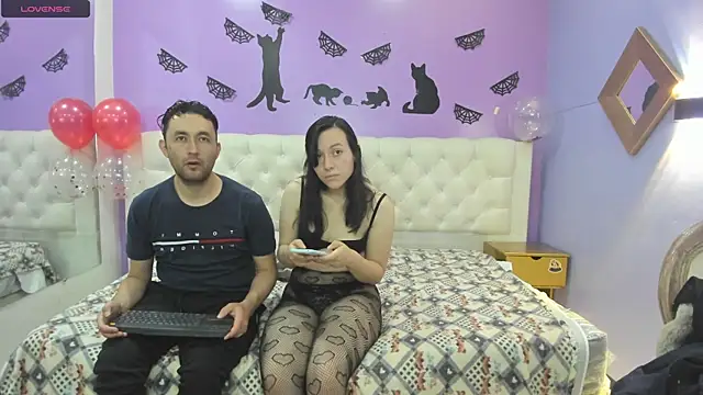 Snapshot of JeremmyAndStacy chatting on 02.27.25 JeremmyAndStacy online show from 02.27.25