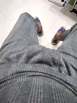 Snapshot of KUKU69XX chatting on 02.10.25 KUKU69XX online show from 02.10.25