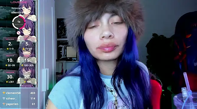 Snapshot of _sakae_ chatting on 02.05.25 sakae online show from 02.05.25