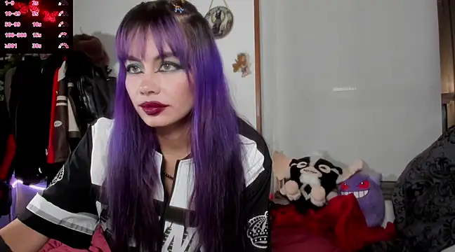 Snapshot of _sakae_ chatting on 03.22.25 sakae online show from 03.22.25