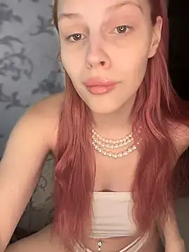 Snapshot of liahstormi_ chatting on 12.27.24 liahstormi online show from 12.27.24