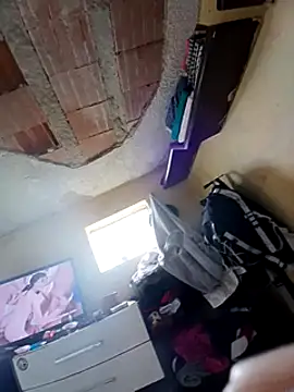 Snapshot of frotasso chatting on 12.28.24 frotasso online show from 12.28.24