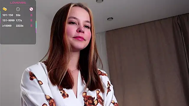 Snapshot of FalineDowlen chatting on 01.19.25 FalineDowlen online show from 01.19.25