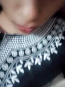 Snapshot of Babby_girl08 chatting on 10.31.25 Babby girl08 online show from 10.31.25