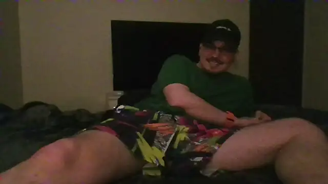 Snapshot of cmichaelxxx chatting on 12.31.24 cmichaelxxx online show from 12.31.24