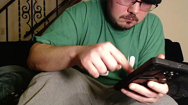 Snapshot of cmichaelxxx chatting on 03.05.25 cmichaelxxx online show from 03.05.25