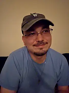 Snapshot of cmichaelxxx chatting on 09.18.25 cmichaelxxx online show from 09.18.25