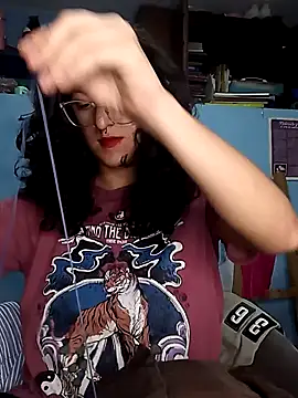 Snapshot of LoveElectra chatting on 02.03.25 LoveElectra online show from 02.03.25